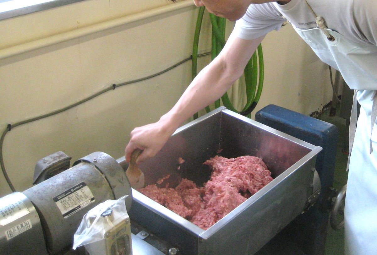 ソーセージ作り